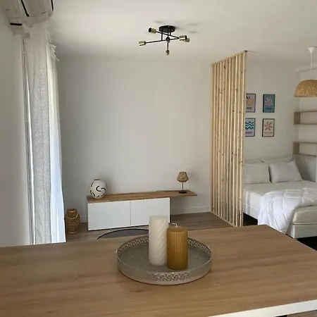Beau Studio Calme Proche Mer Cagnes-sur-Mer Esterno foto